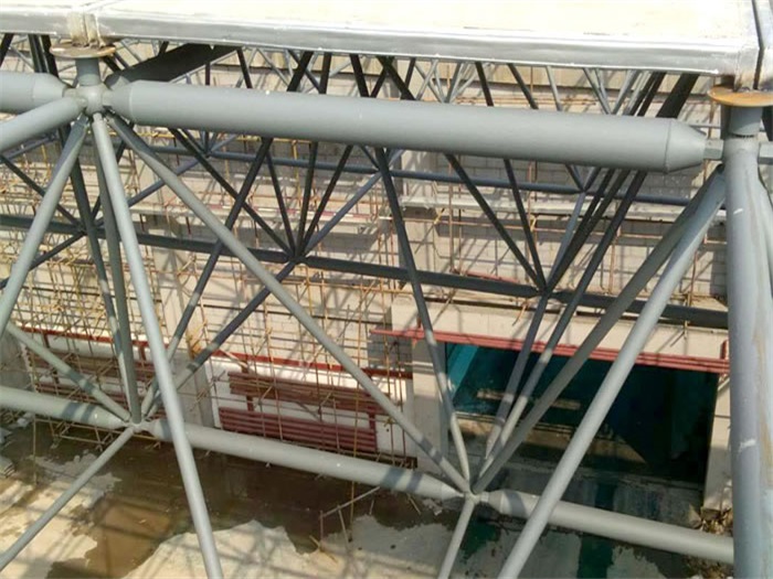 赤水公安局网架天基板屋面